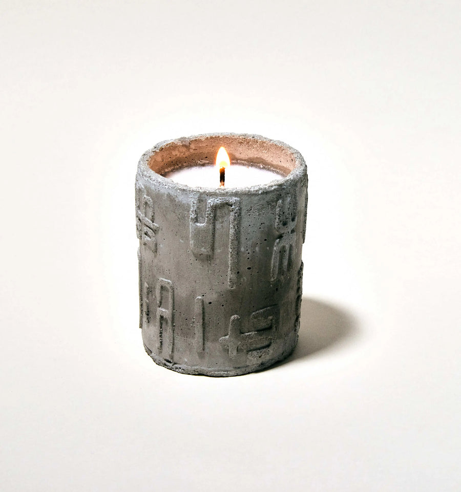 Artifact Candle