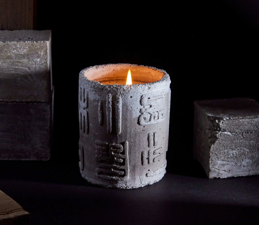Artifact Candle