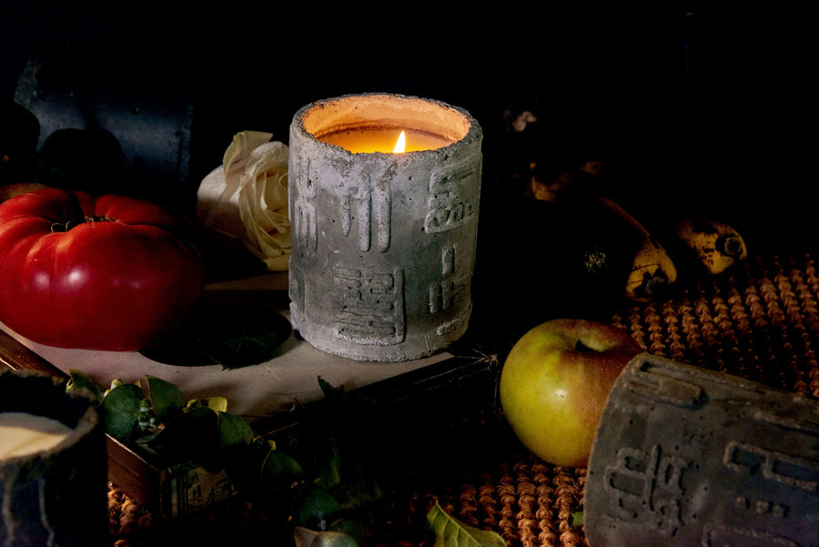 Artifact Candle
